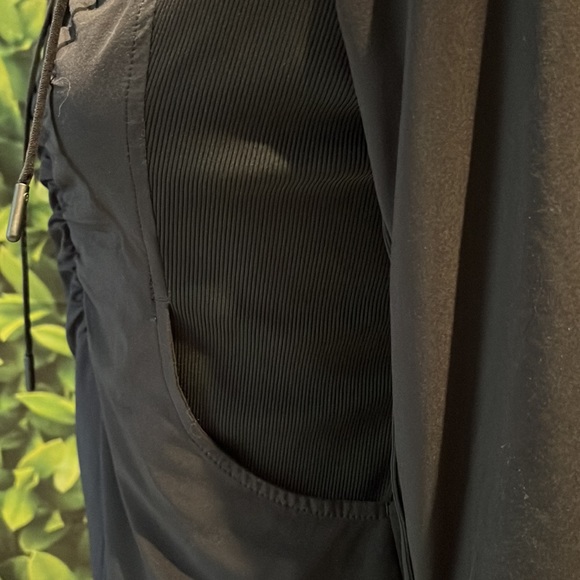 LULULEMON HOODIE Size 6 - Picture 5 of 7